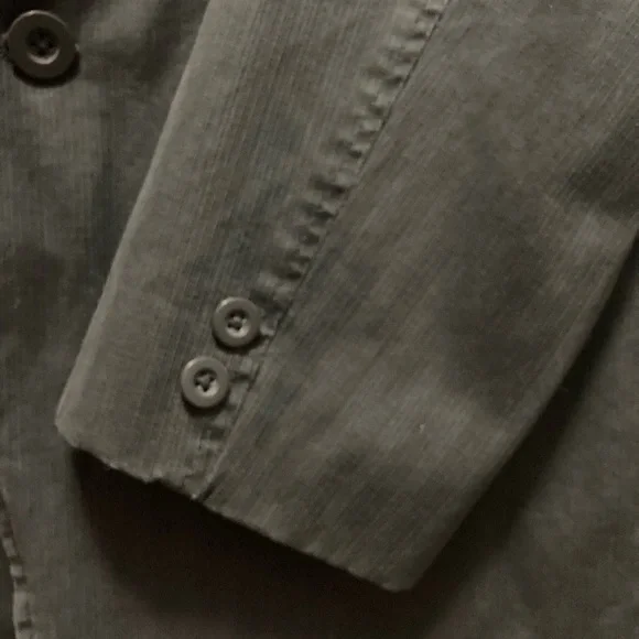 Mantles Jacket - Picture 11 of 14